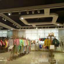 廣州市巴啦服飾有限責(zé)任公司 一站式服裝服飾批發(fā)解決方案